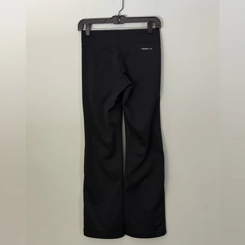 Nike Therma-FIT Flared Bootcut Pants Black Gold Swoosh XS Athletic Warm Up